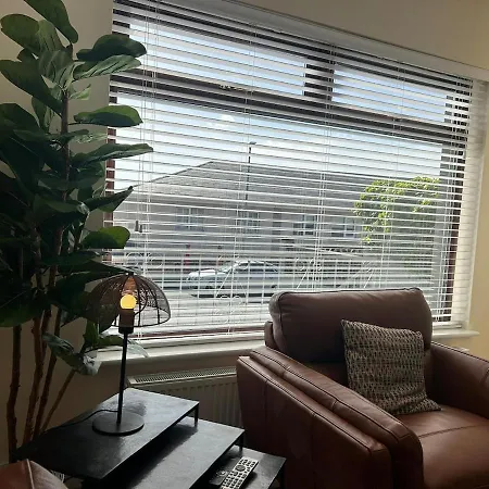 Cosy In The Centre Of Town Apartmán